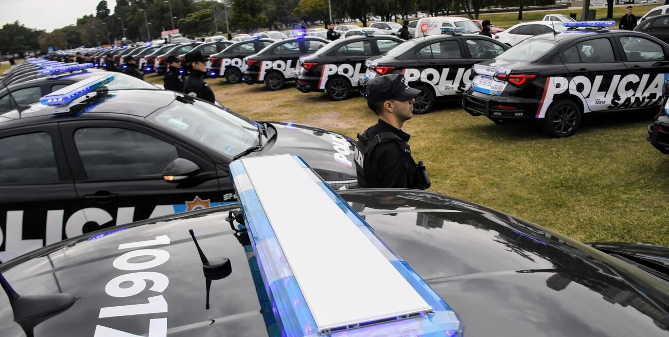 policias